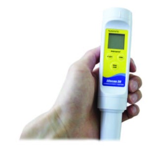 Pocket pH tester